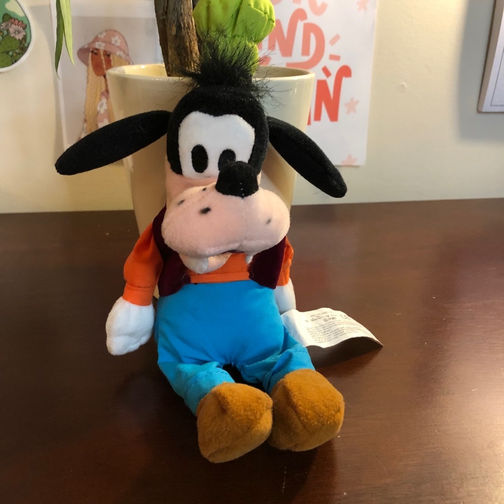 ☆ SALE ☆ Disney Goofy Plush Vintage